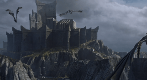 got-s7e01-dragonstone-castle